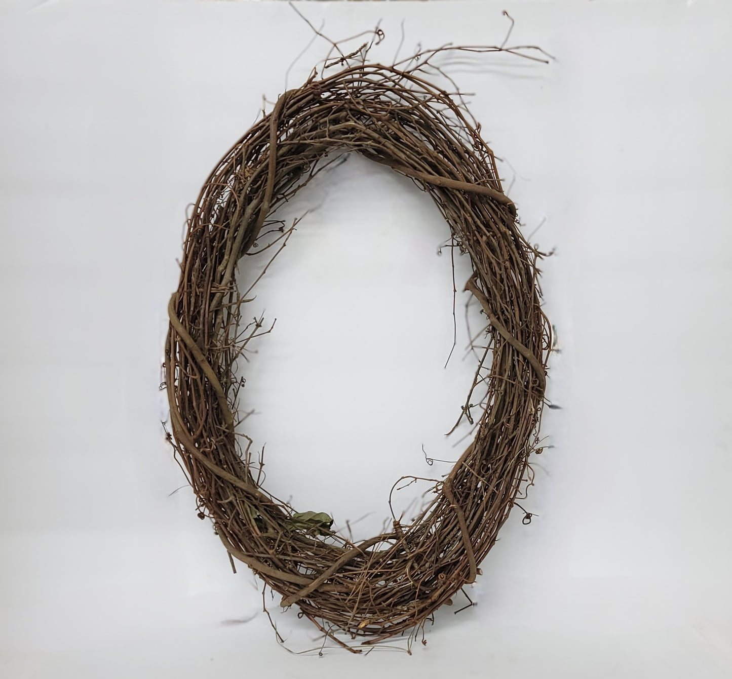 24" OVAL WREATH