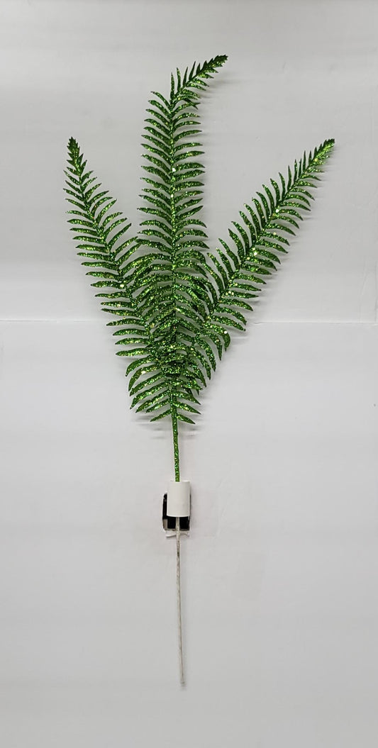 60154  XMAS LONG FERN SPRAY- GRN