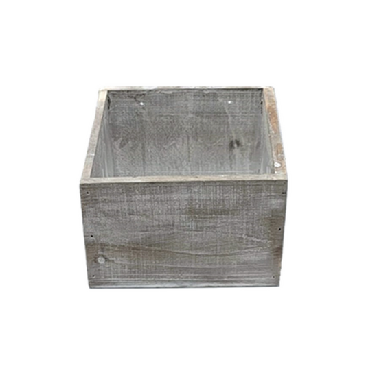 7940WH WOOD BOX PLANTER